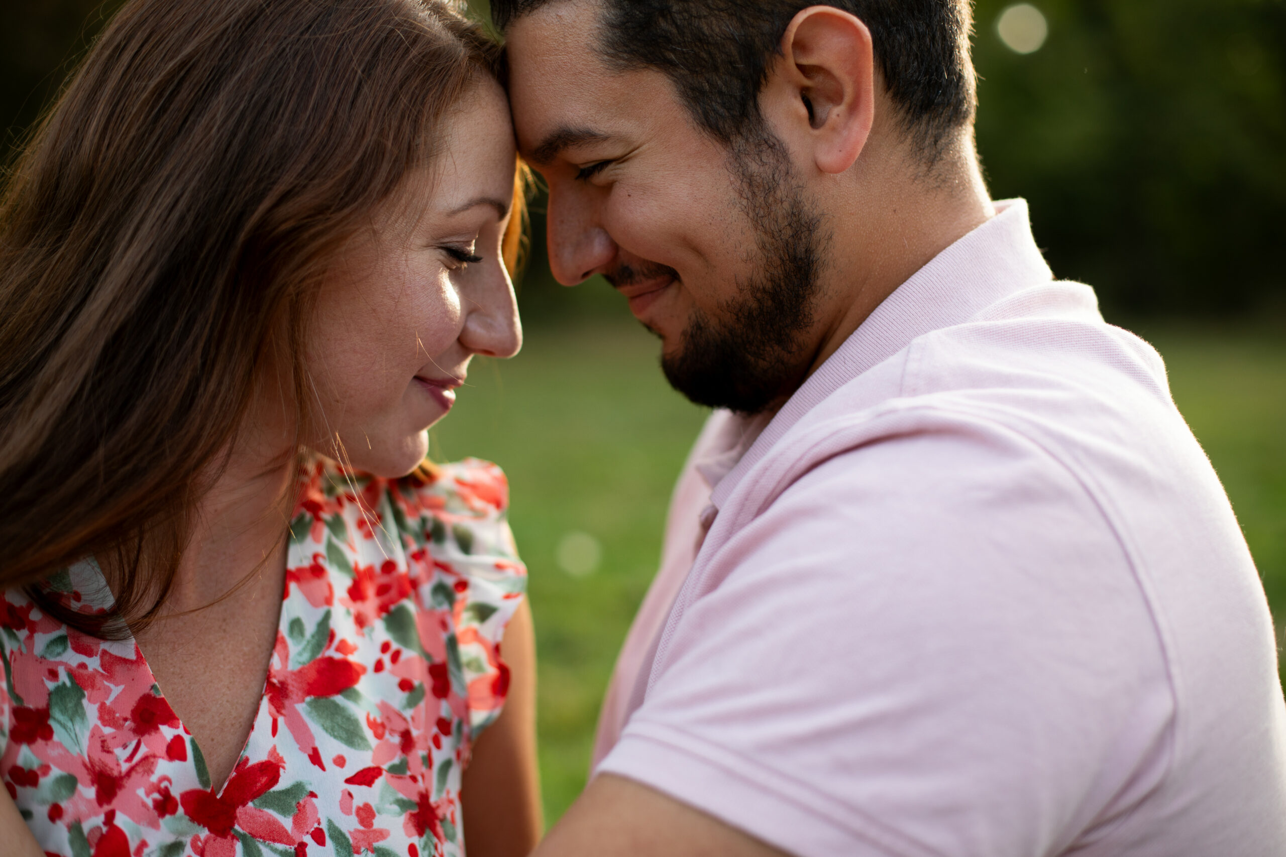 
séance photo couple besançon - photographe famille lifestyle besançon - amandine castioni 